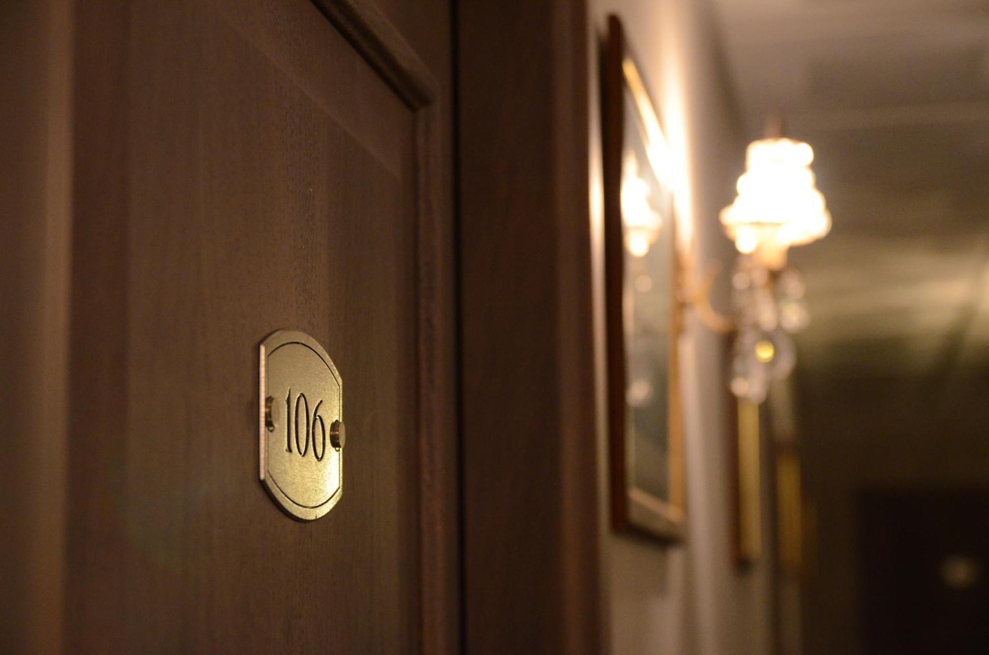 Hotel Marisa Albenga Buitenkant foto