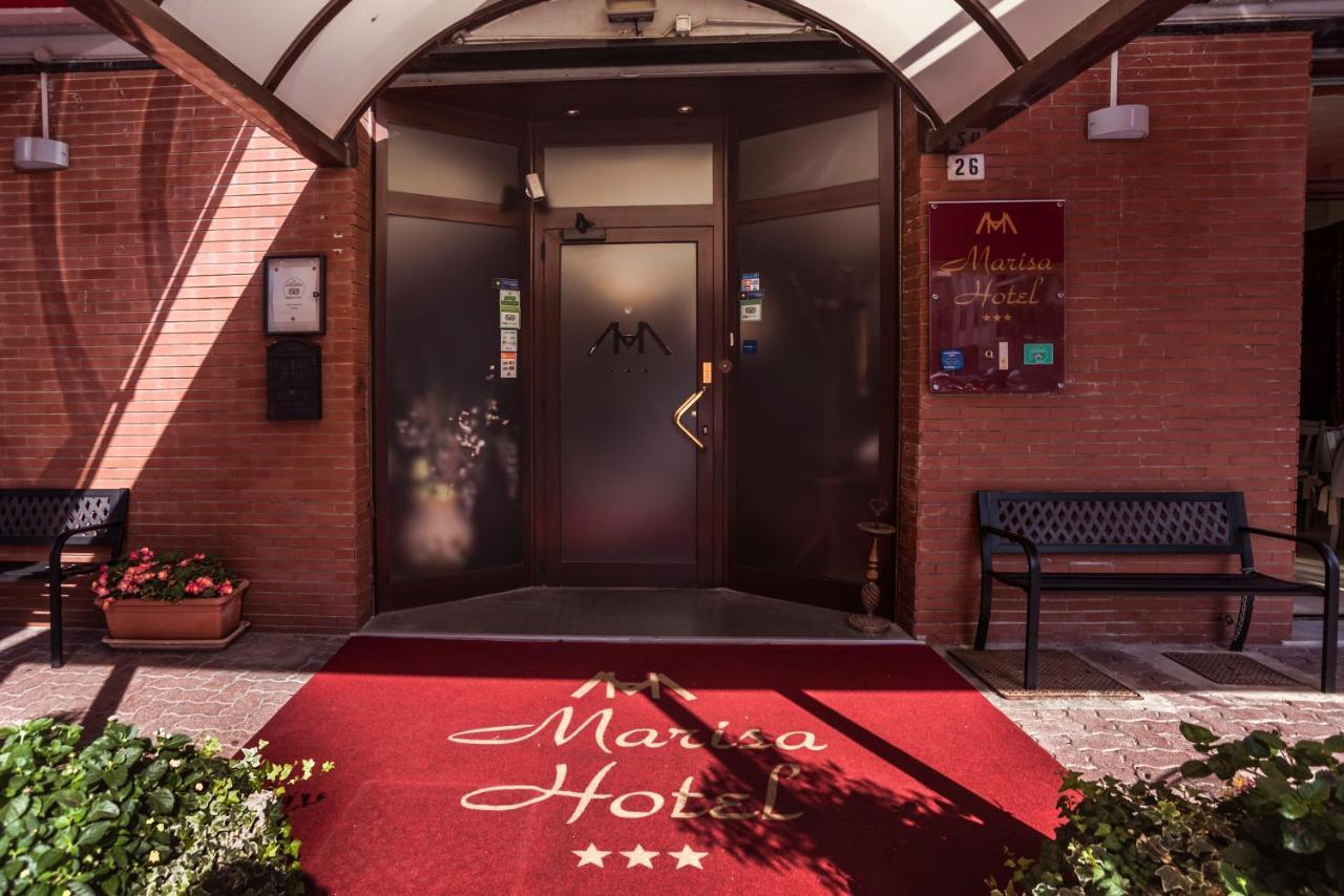 Hotel Marisa Albenga Buitenkant foto