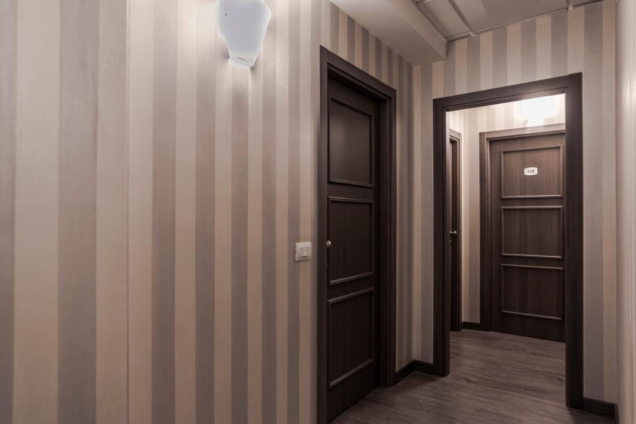 Hotel Marisa Albenga Buitenkant foto